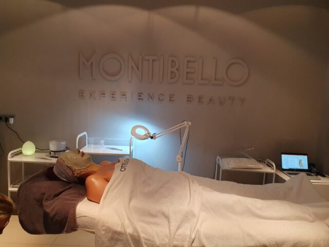 Interpretación consecutiva durante los tratamientos faciales en Montibello Interpretación consecutiva durante los tratamientos faciales en Montibello