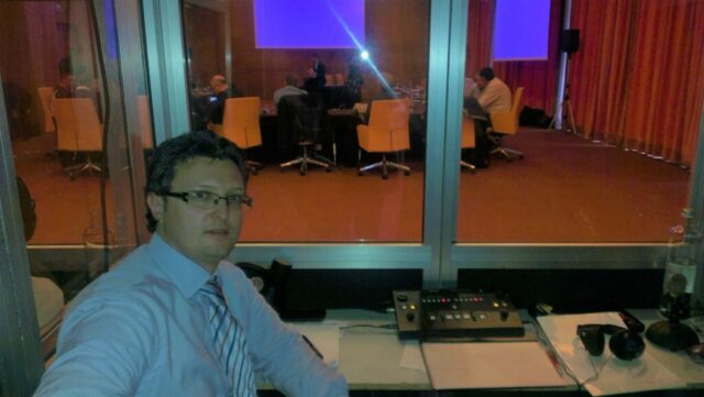 Interpretacion simultánea Reunión Internacional Comite de Empresa Roca (Barcelona. 2013) Interpretacion simultánea Reunión Internacional Comite de Empresa Roca (Barcelona. 2013)